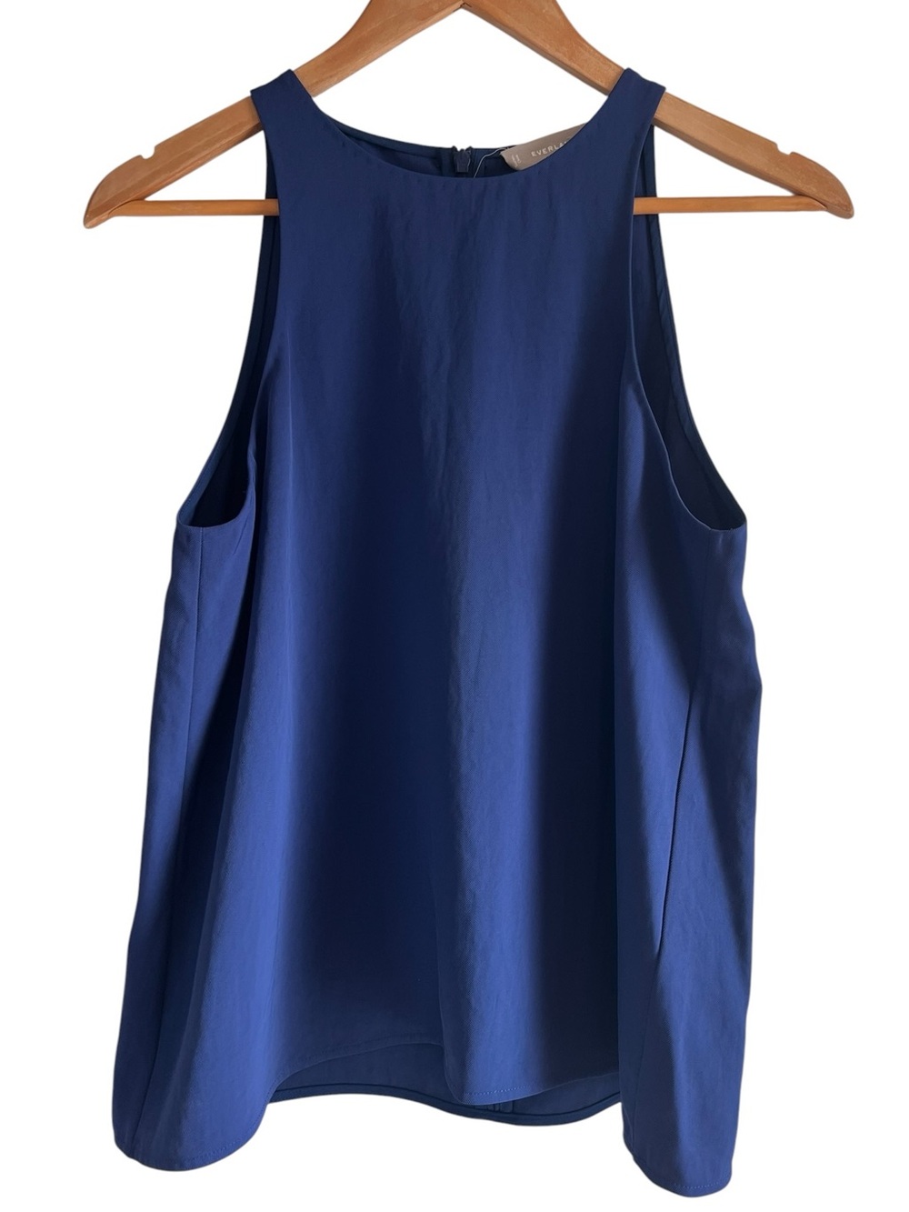 Everlane high neck sleeveless blouse in royal blue size 4 excellent condition